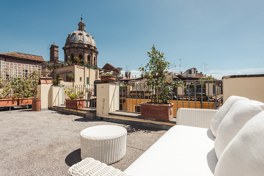 Nikis Collection Navona La Terrazza Slider 3